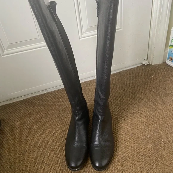 Cole Haan Dutchess boots